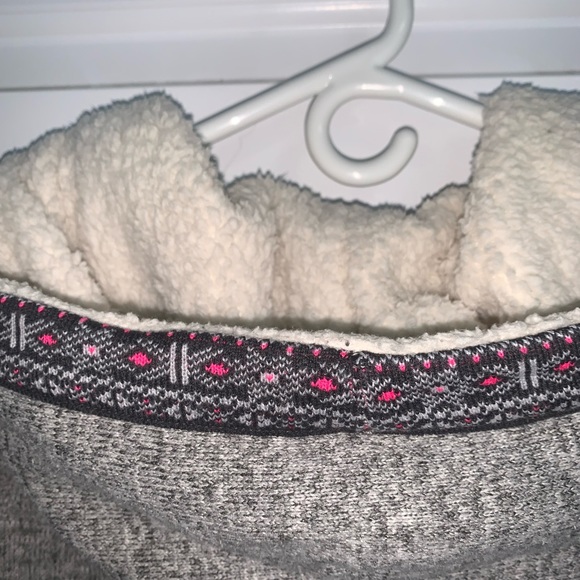 Furry lounge hoodie - Picture 5 of 7